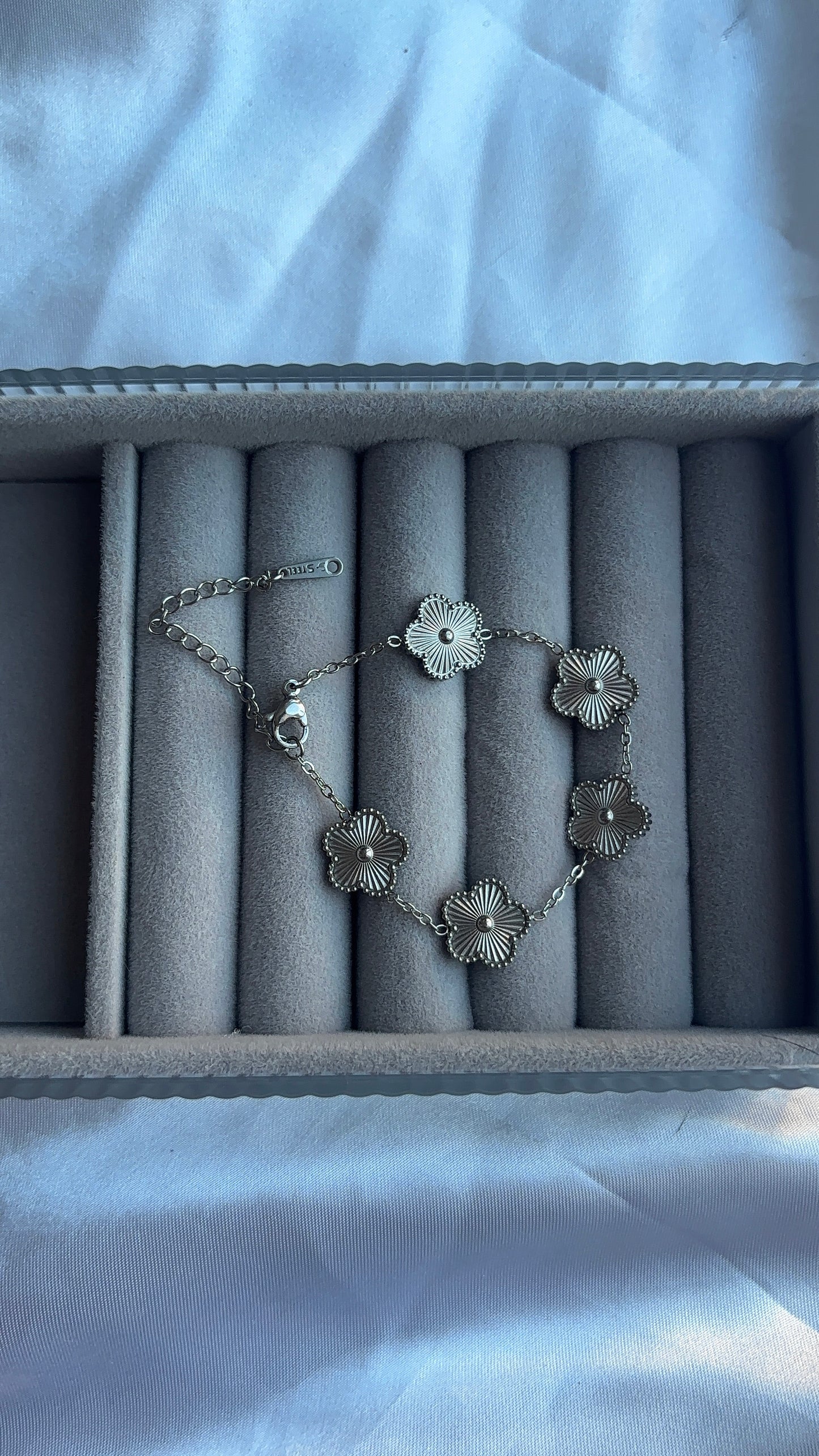 Silver Clover Bracelet