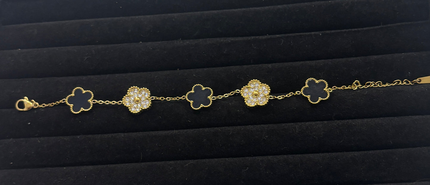 Black And Gold Clover Bracelet