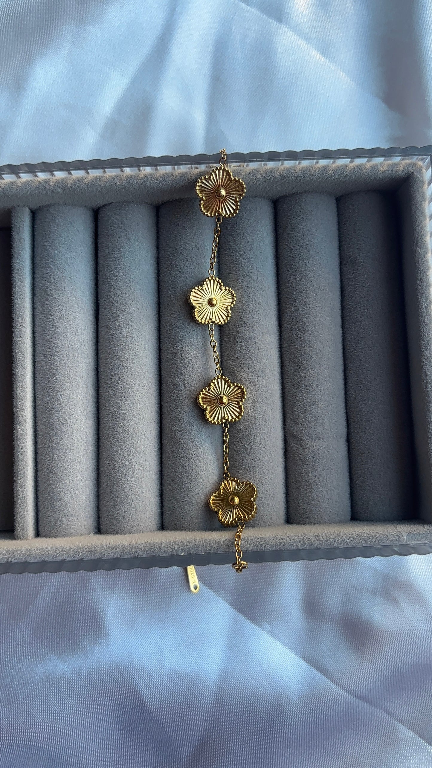 Gold Clover Bracelet