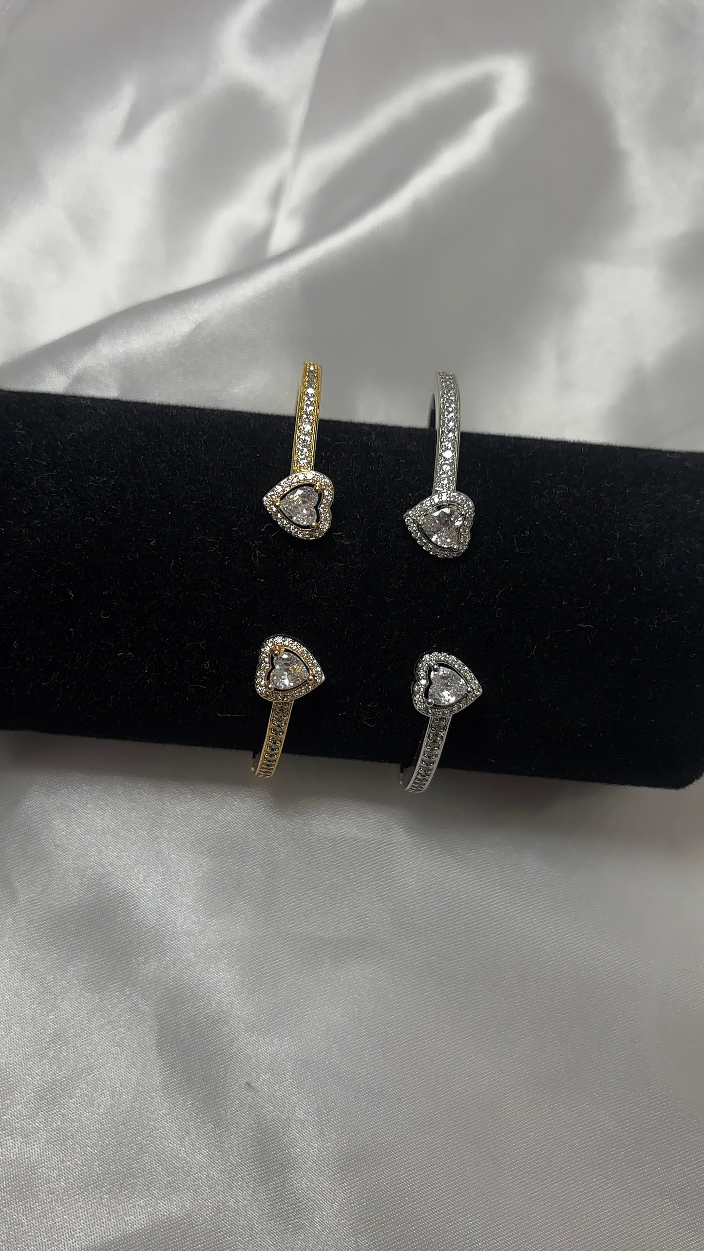 Heart bangle